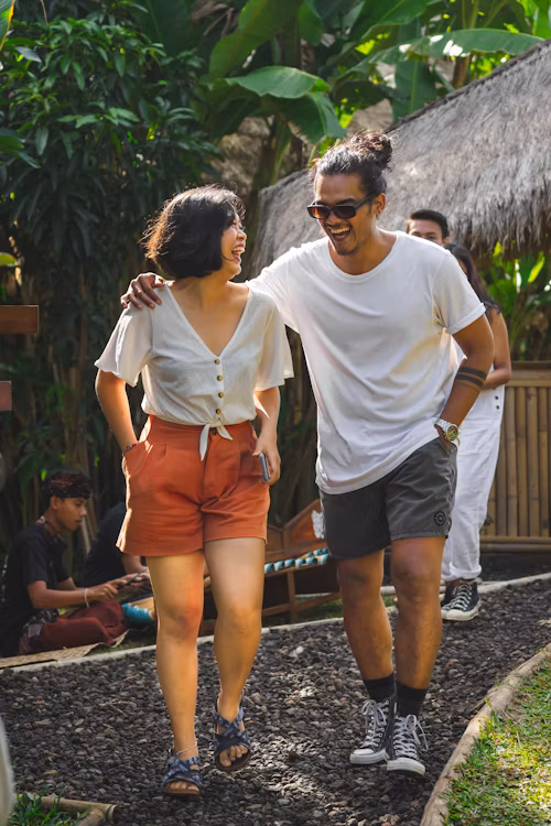 Chic Shorts Outfit Tips - The 5 New Expensive-Looking Pieces!